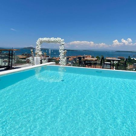 Ferush Boutique Hotel Урла Екстериор снимка