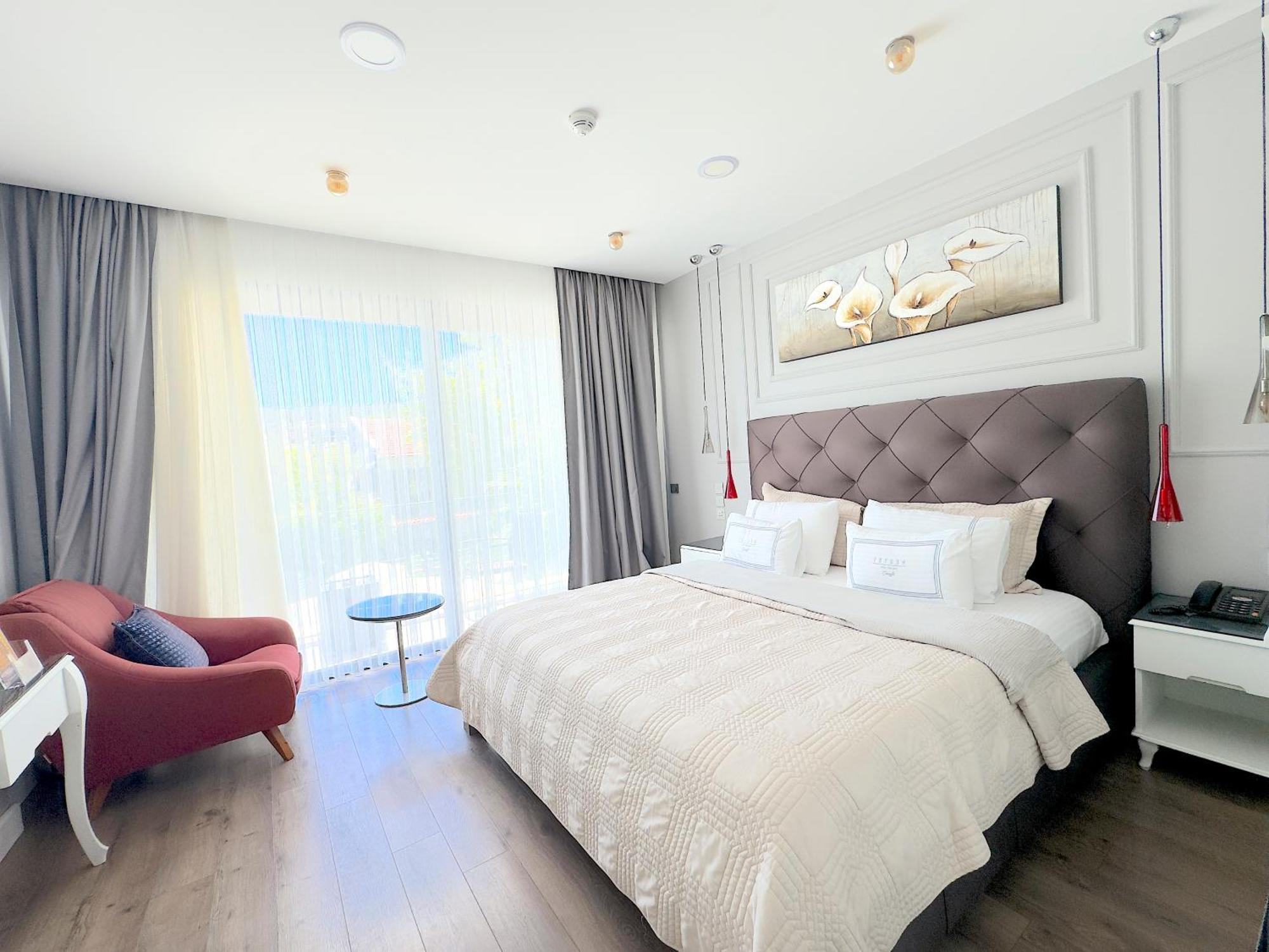 Ferush Boutique Hotel Урла Екстериор снимка
