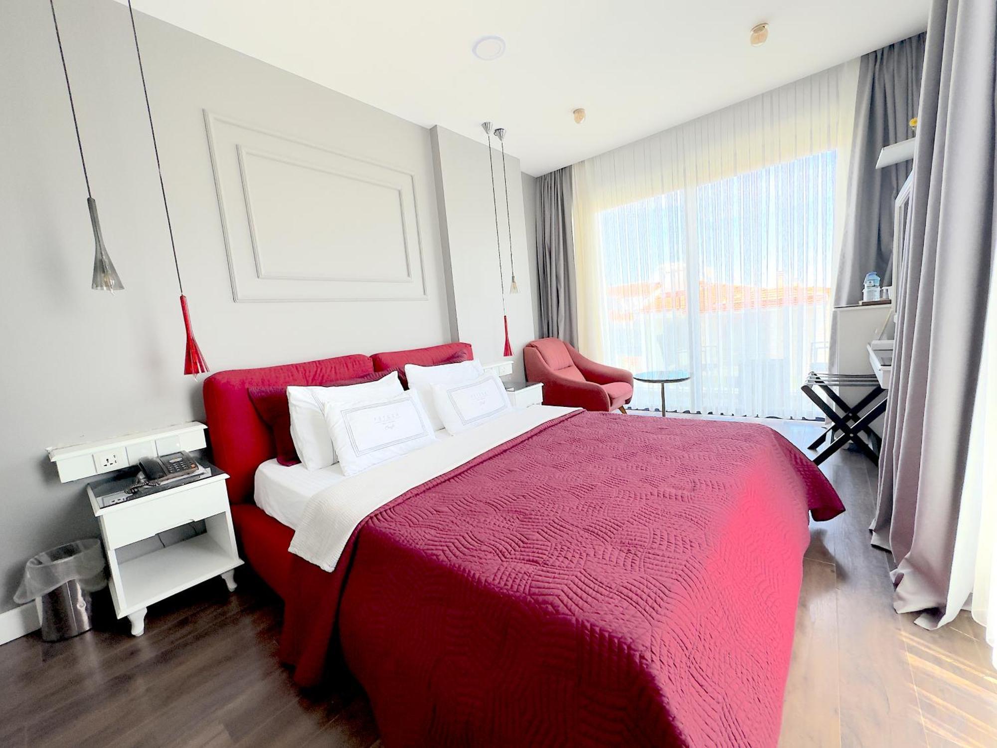 Ferush Boutique Hotel Урла Екстериор снимка