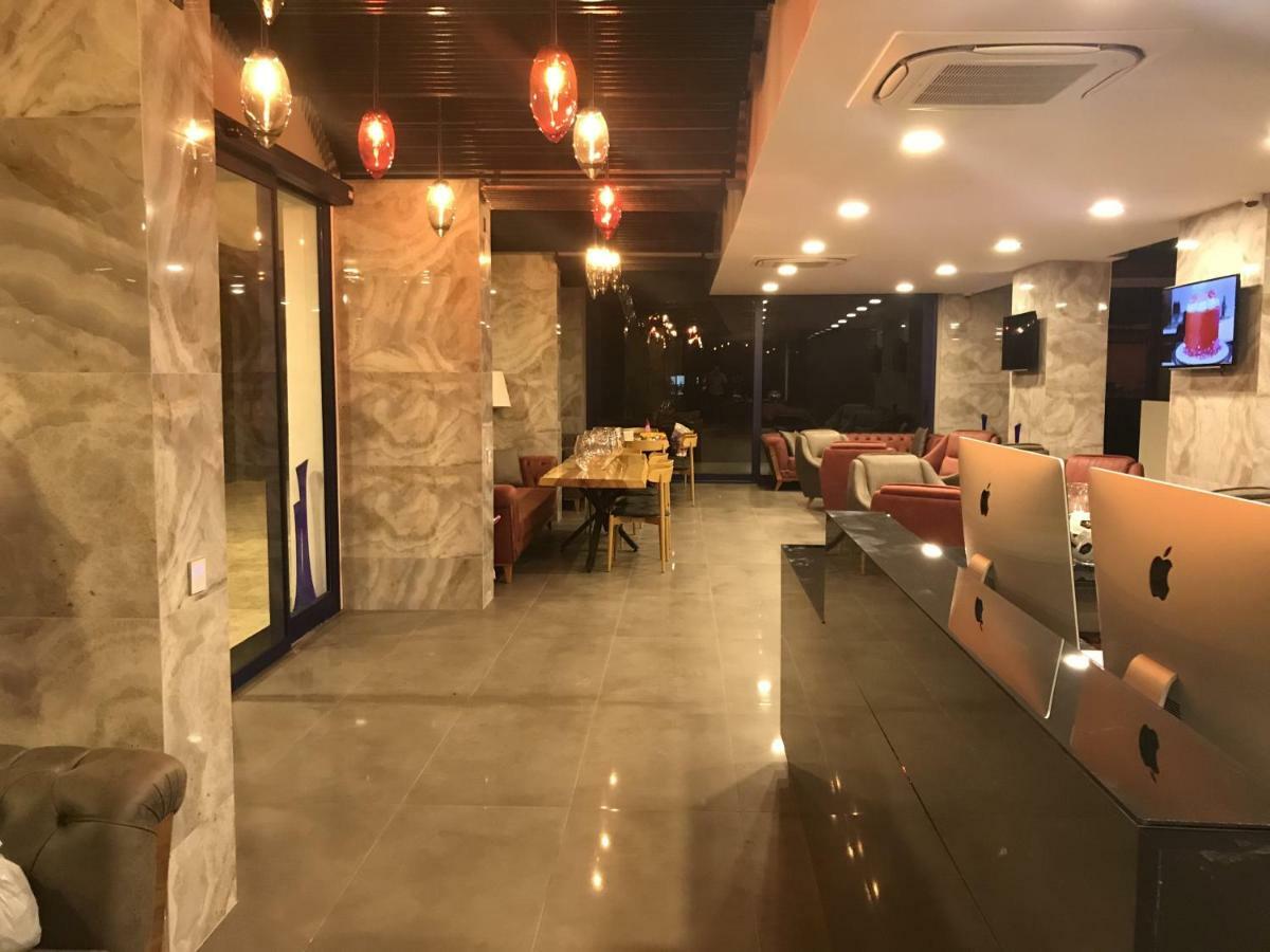 Ferush Boutique Hotel Урла Екстериор снимка