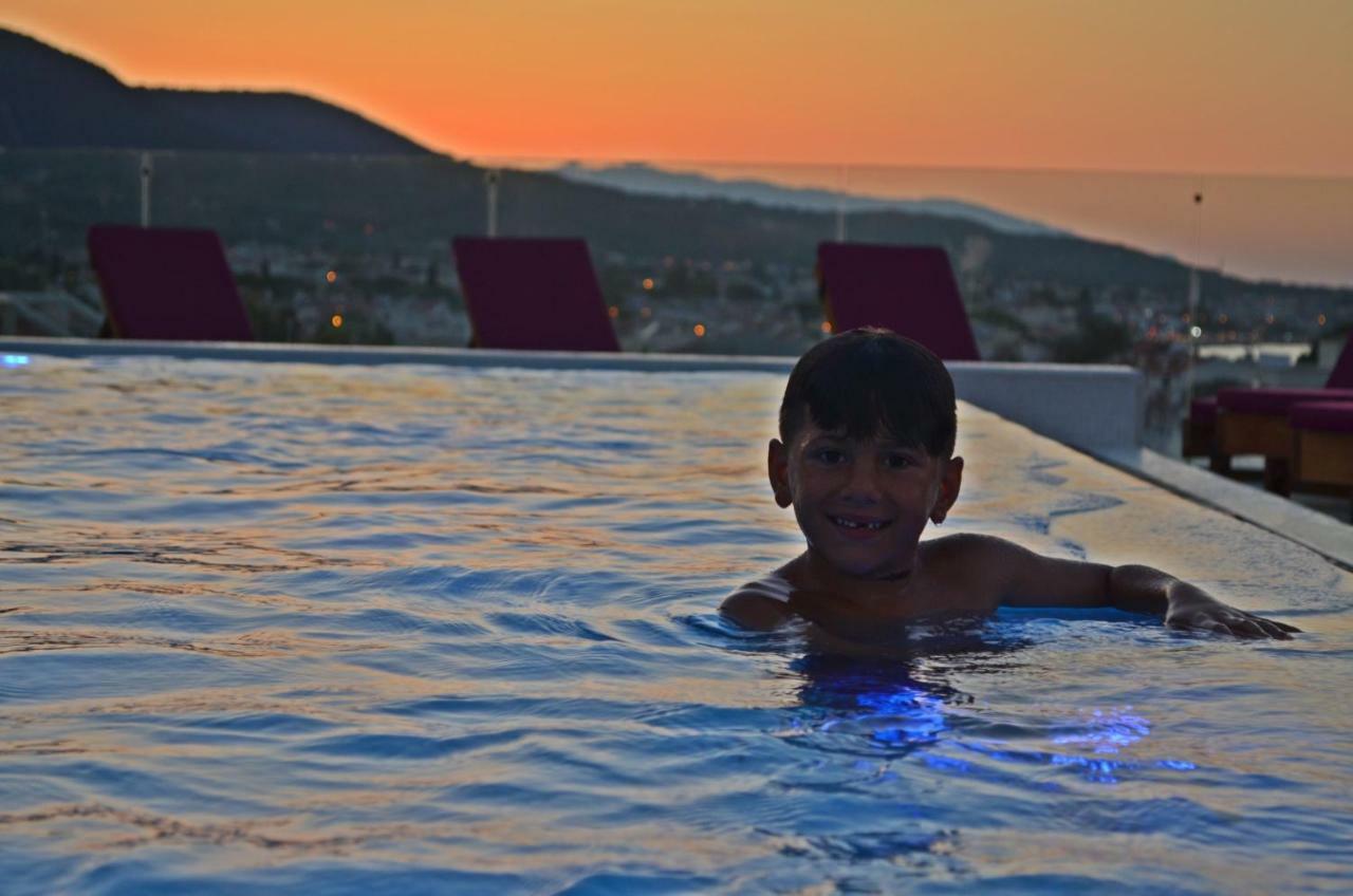 Ferush Boutique Hotel Урла Екстериор снимка
