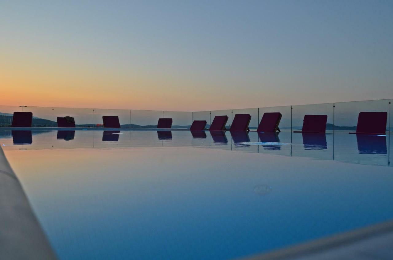 Ferush Boutique Hotel Урла Екстериор снимка