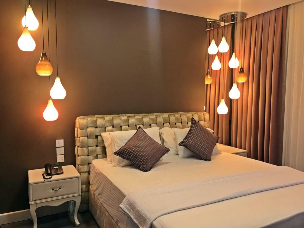Ferush Boutique Hotel Урла Екстериор снимка
