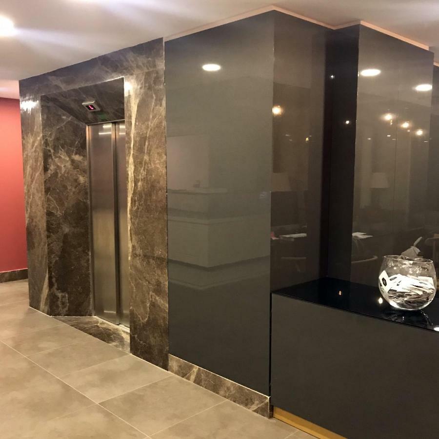 Ferush Boutique Hotel Урла Екстериор снимка
