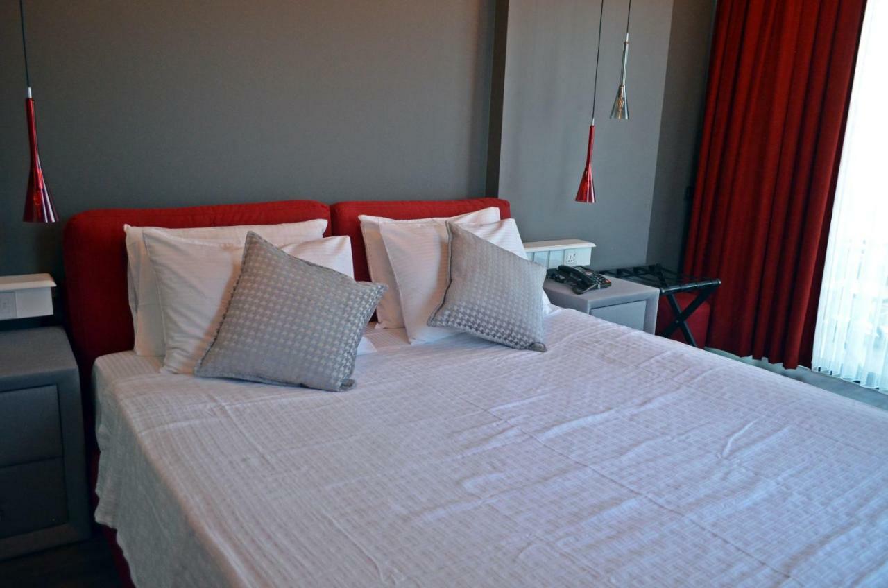 Ferush Boutique Hotel Урла Екстериор снимка
